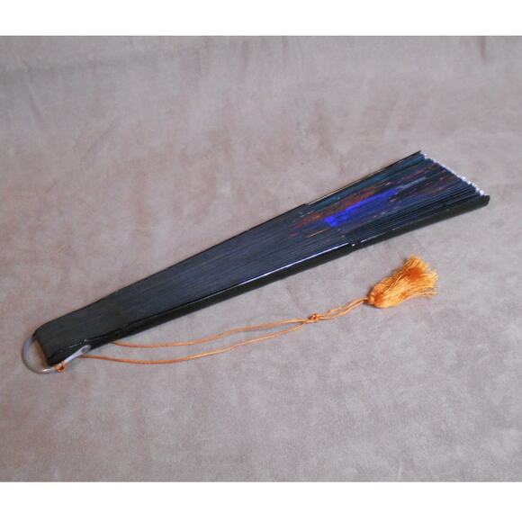 Japanese Folding Hand Fan Mount Fuji Cherry Blossoms Pagoda Hand Painted - Picture 9 of 9